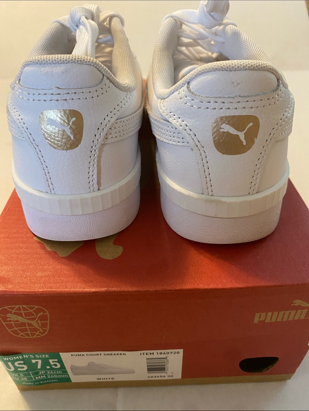 PUMA Womens Low Top White Leather Court Sneakers Size 7.5 Casual Lace Up Shoes - Picture 8 of 10